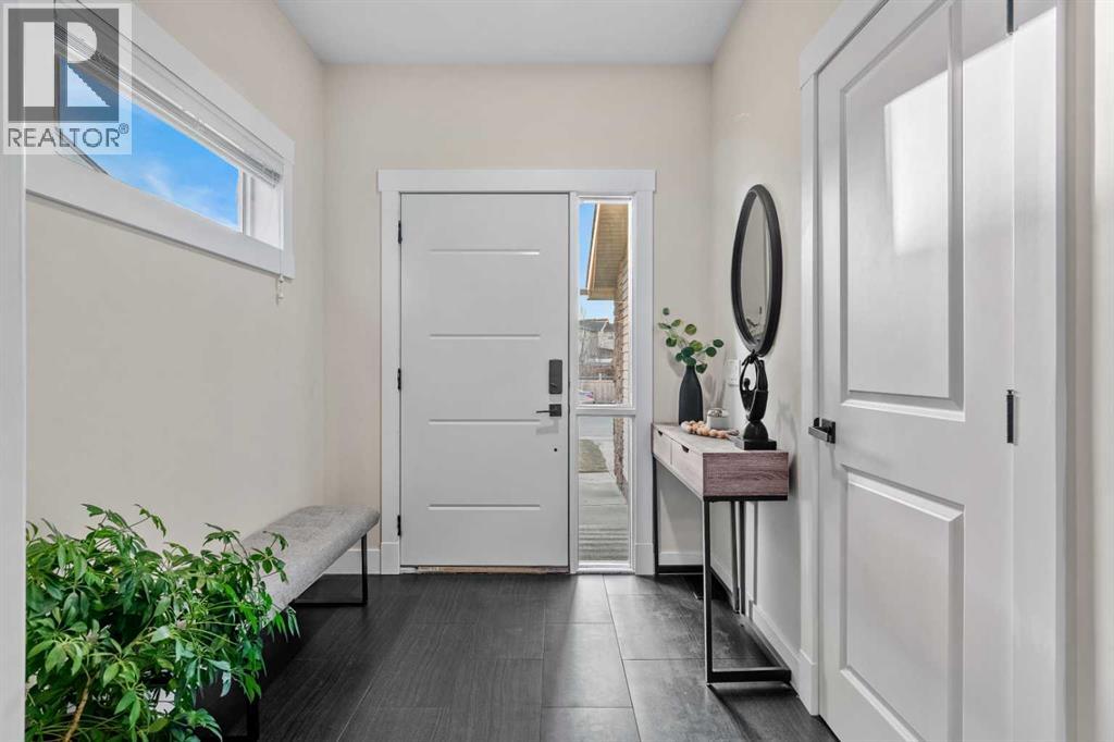 311 Chaparral Ravine View SE