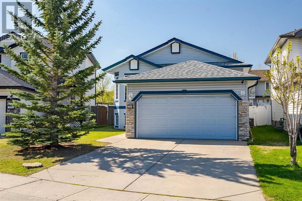 140 Stonegate Close NW