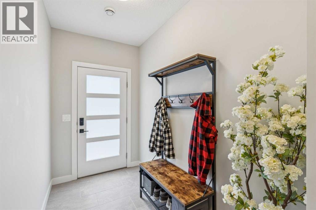 210, 81 Greenbriar Place NW