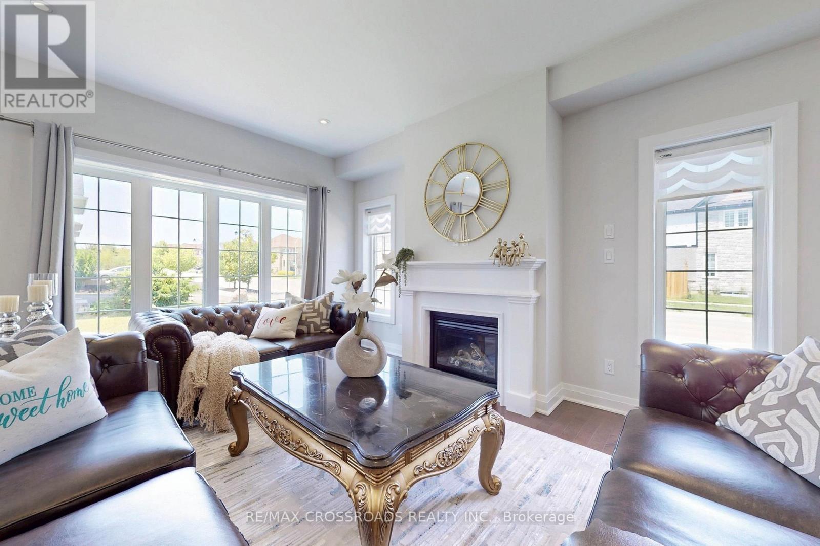 745 WOOD LILY STREET