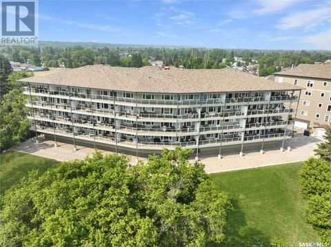 401 1602 1st STREET E Prince Albert SK S6V1G7