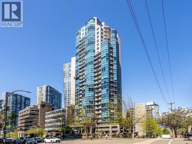 303 1415 W GEORGIA STREET