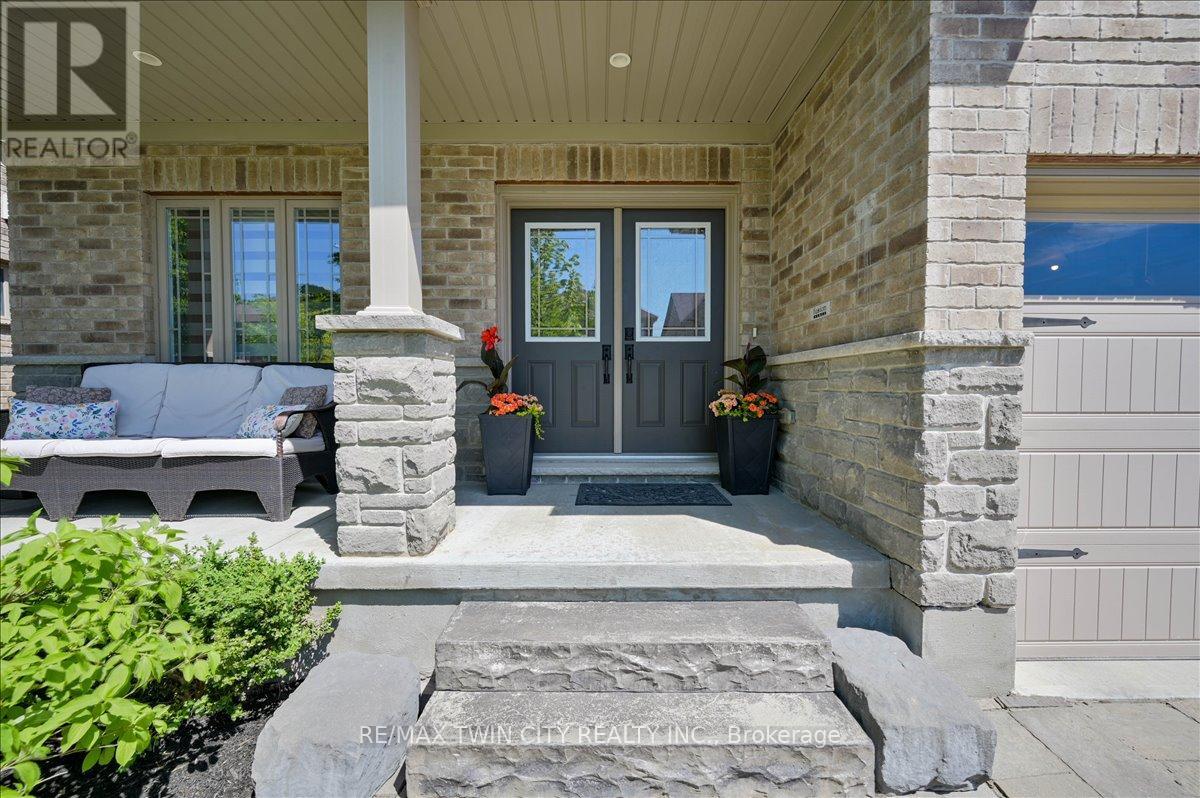 787 SNOWBERRY COURT