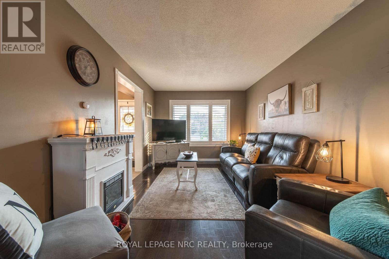 5830 ASPEN COURT