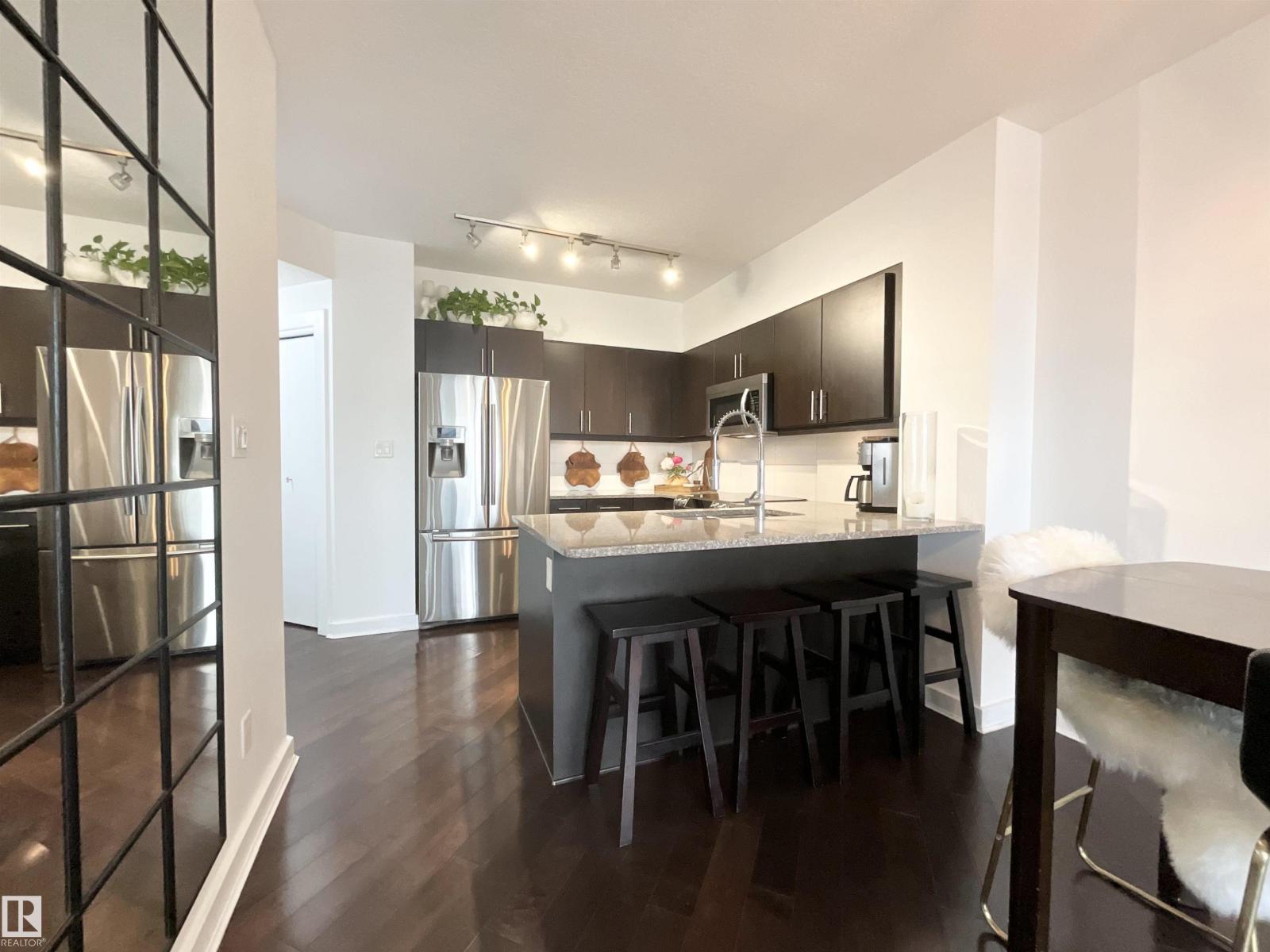 #1504 10152 104 ST NW