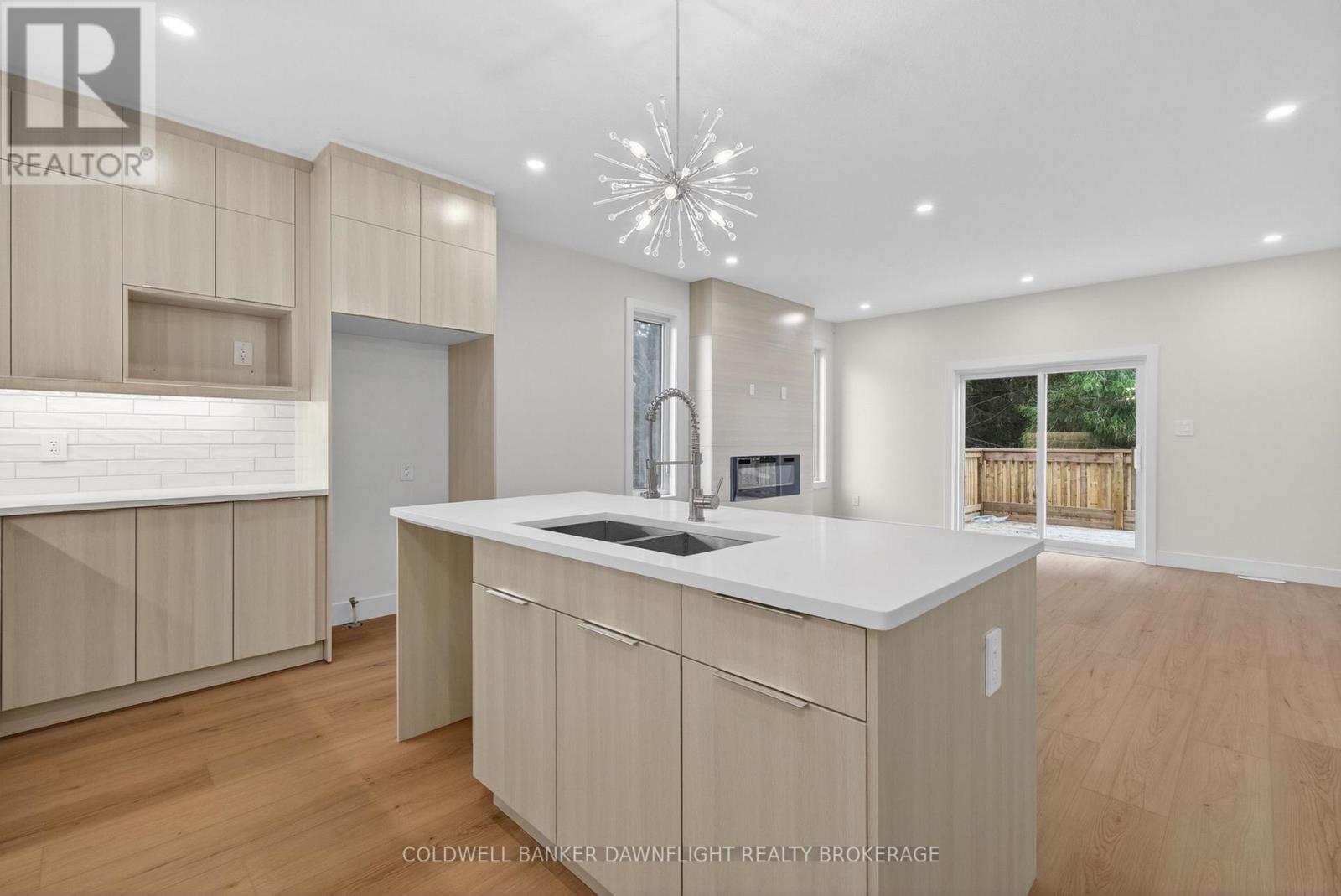 60 MOONLIGHT COURT