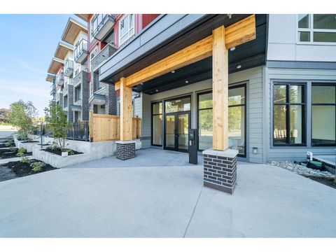 419 13788 76 AVENUE Surrey BC V3W8J5