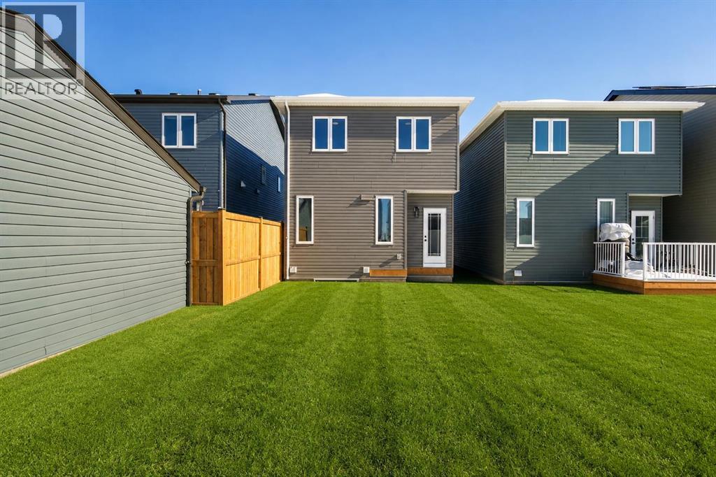 65 Amblefield Heights NW