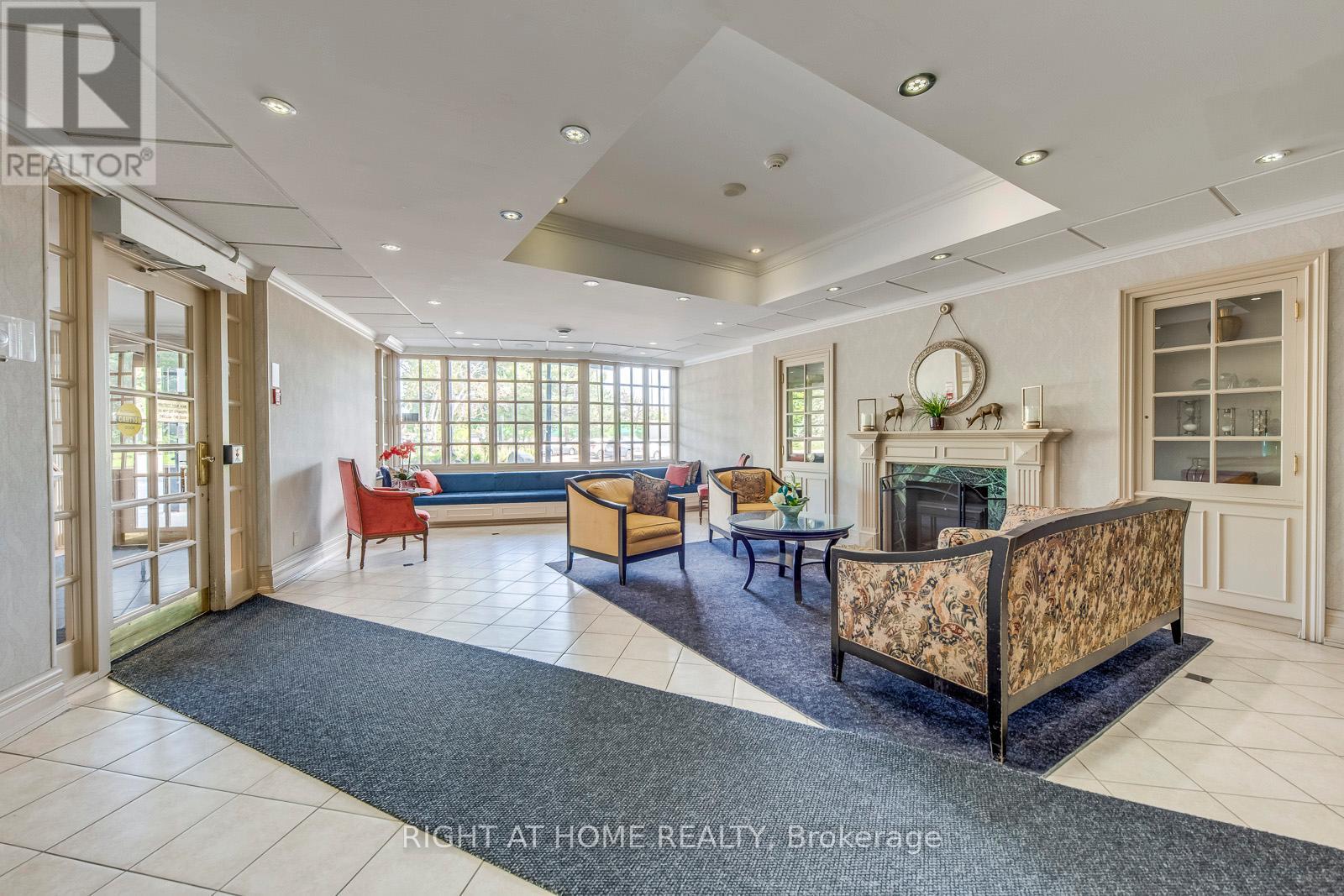 1603 - 1360 RATHBURN ROAD E