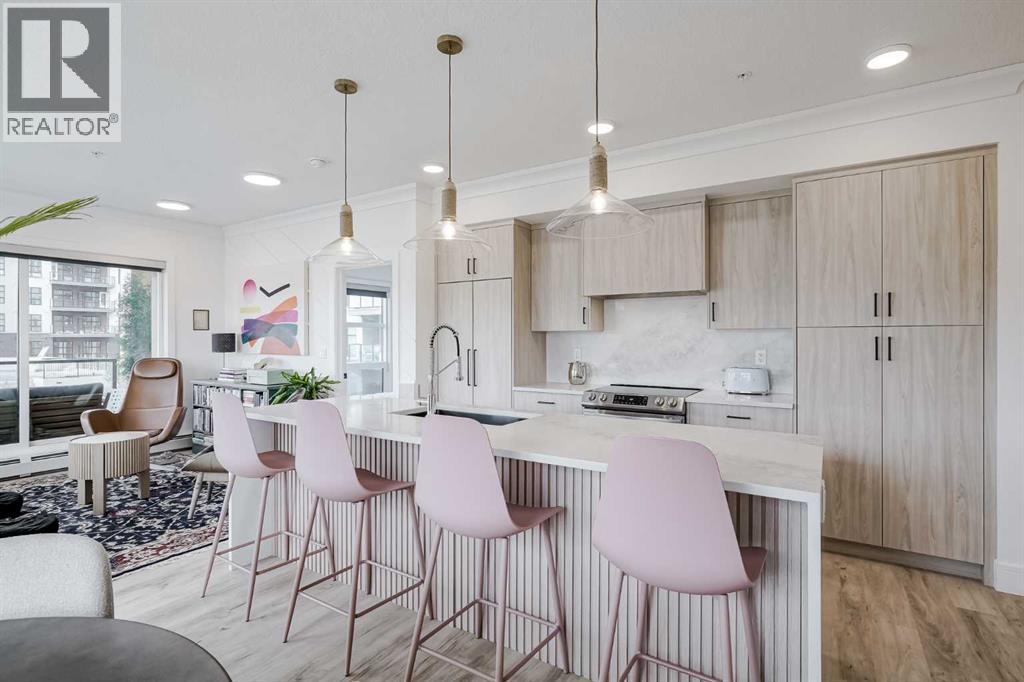 216, 370 Dieppe Drive SW