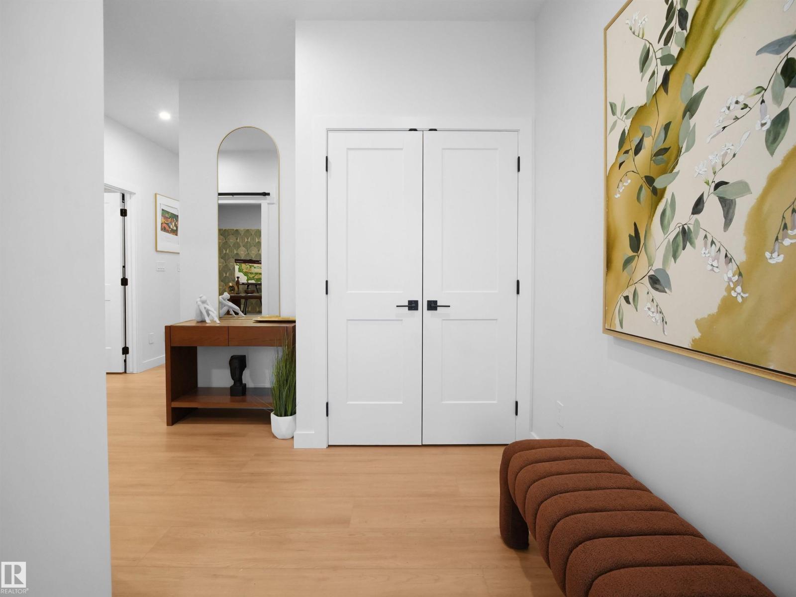 945 Elderberry Landing NW