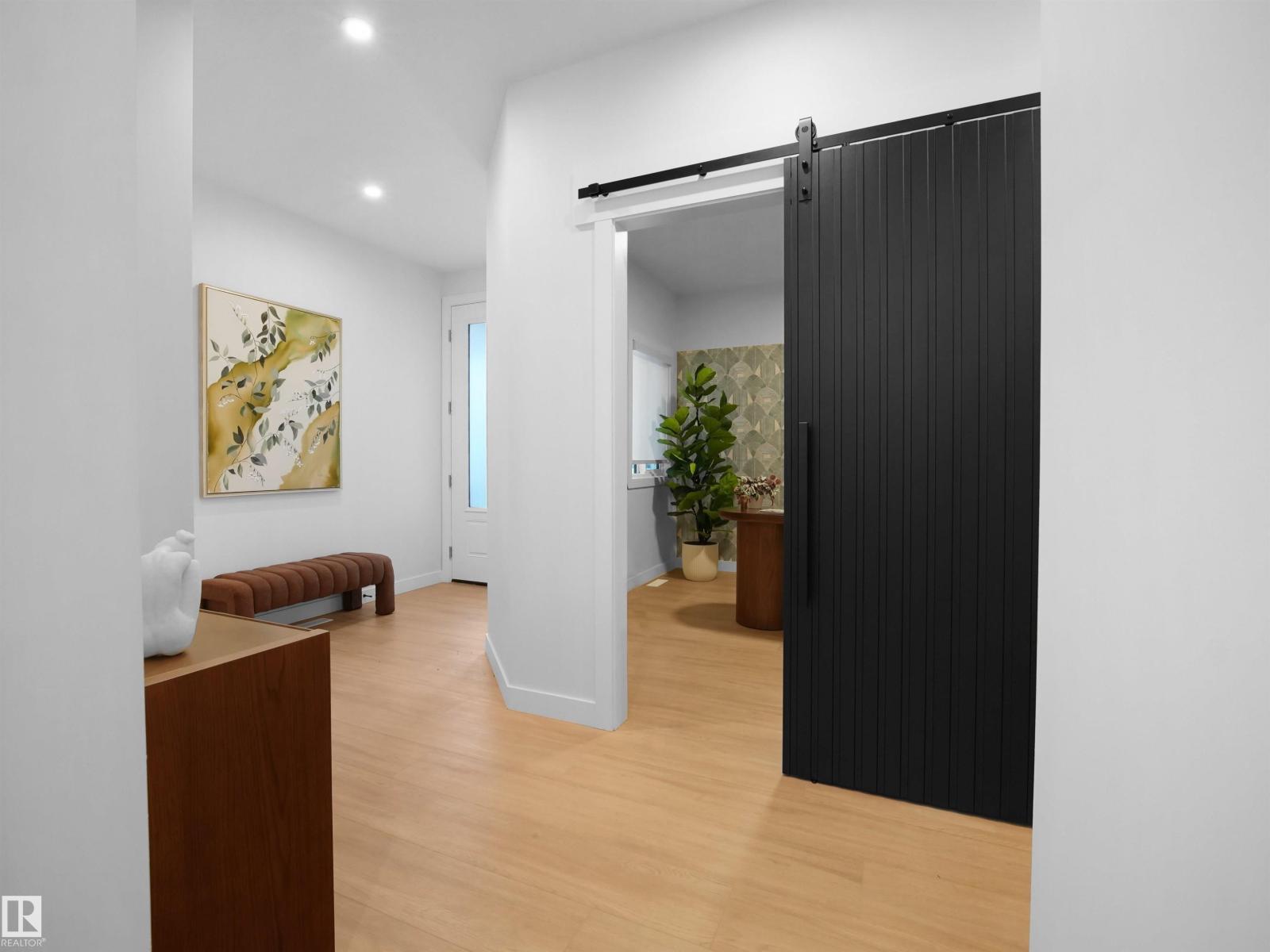 945 Elderberry Landing NW