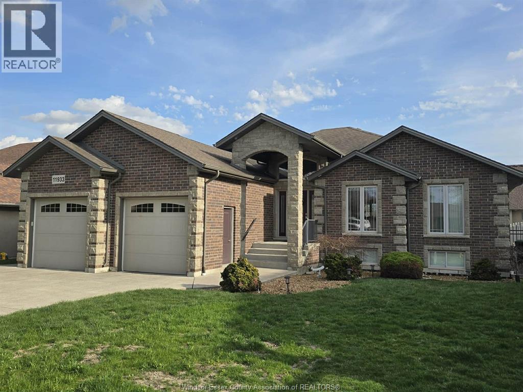 11933 MAISONNEUVE STREET