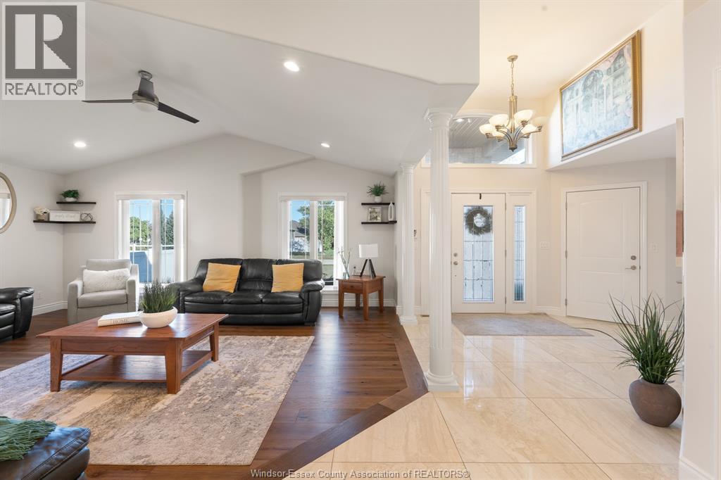 11933 MAISONNEUVE STREET