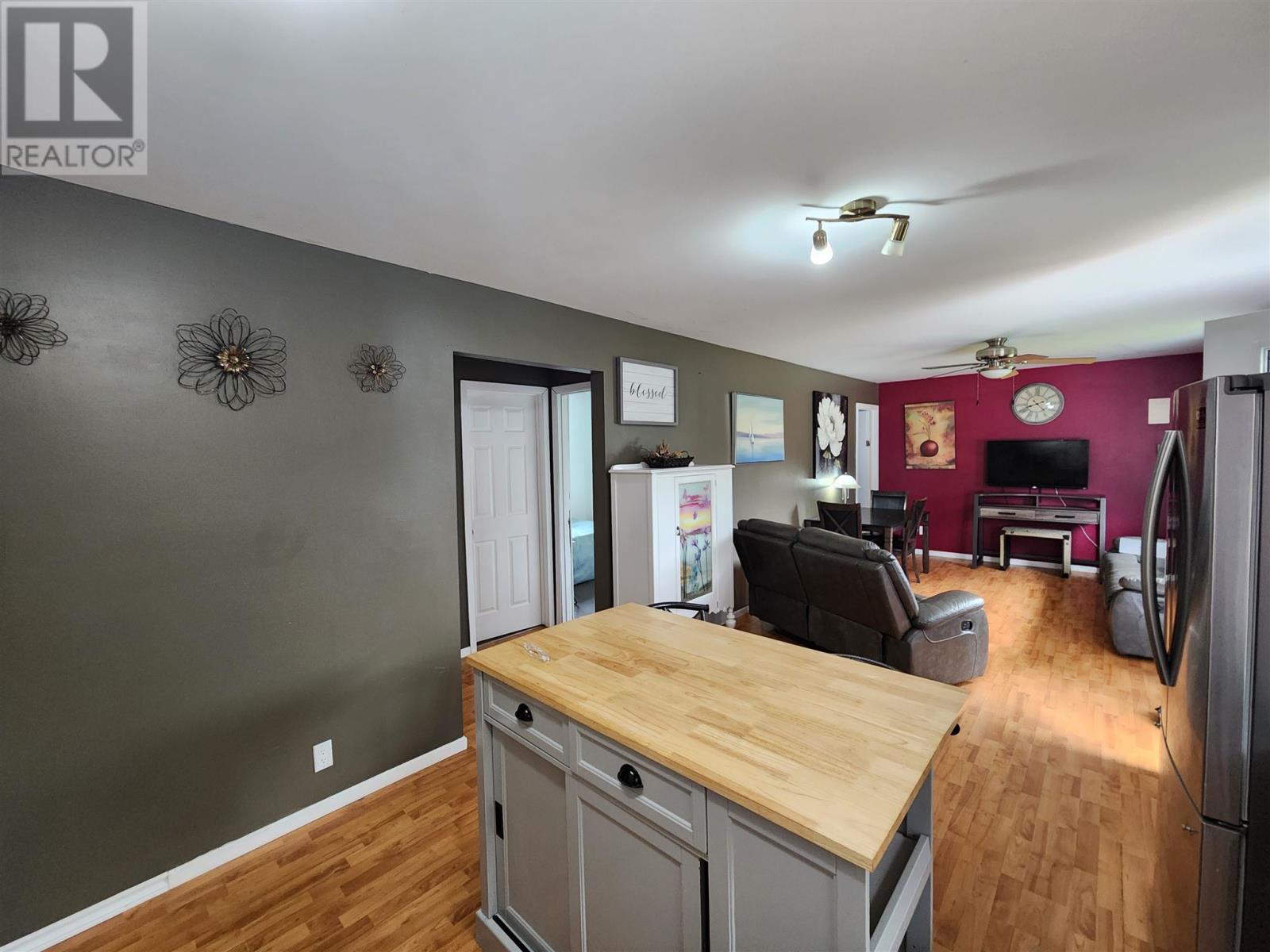 158 Whitman Dam RD