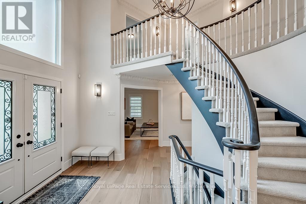 2101 GROSVENOR STREET