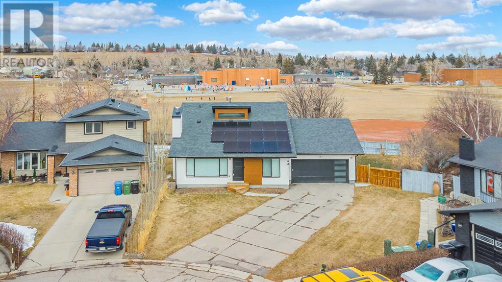 131 Deer Park Place SE