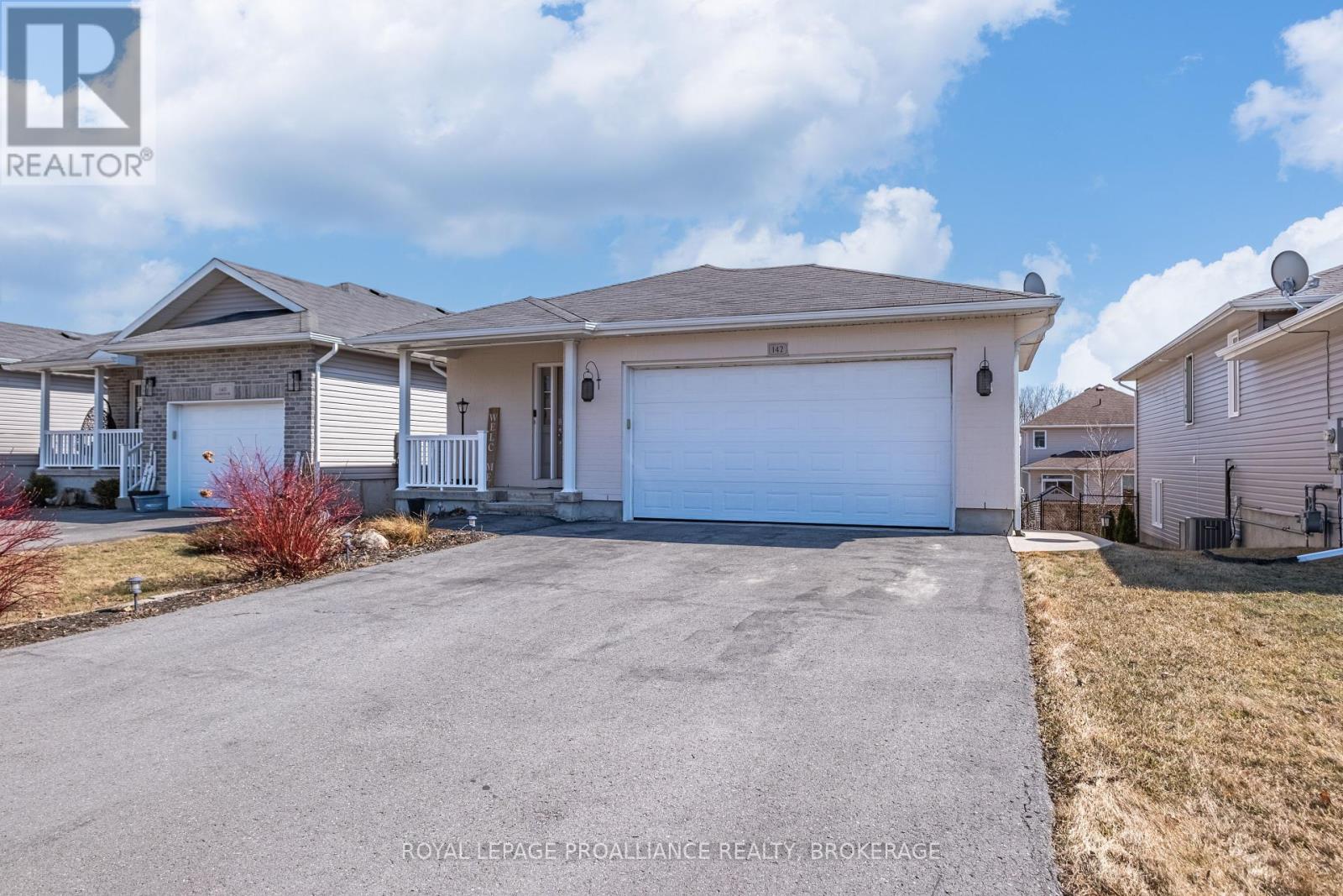142 ISLANDVIEW DRIVE