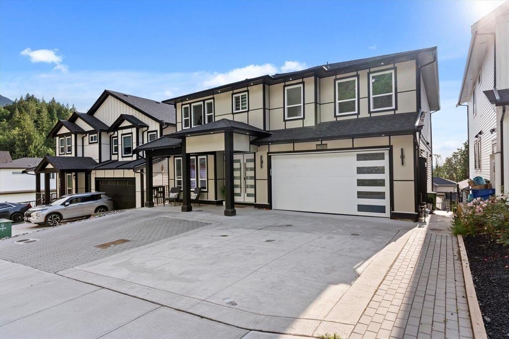 8555 FOREST GATE DRIVE|Eastern Hillsides