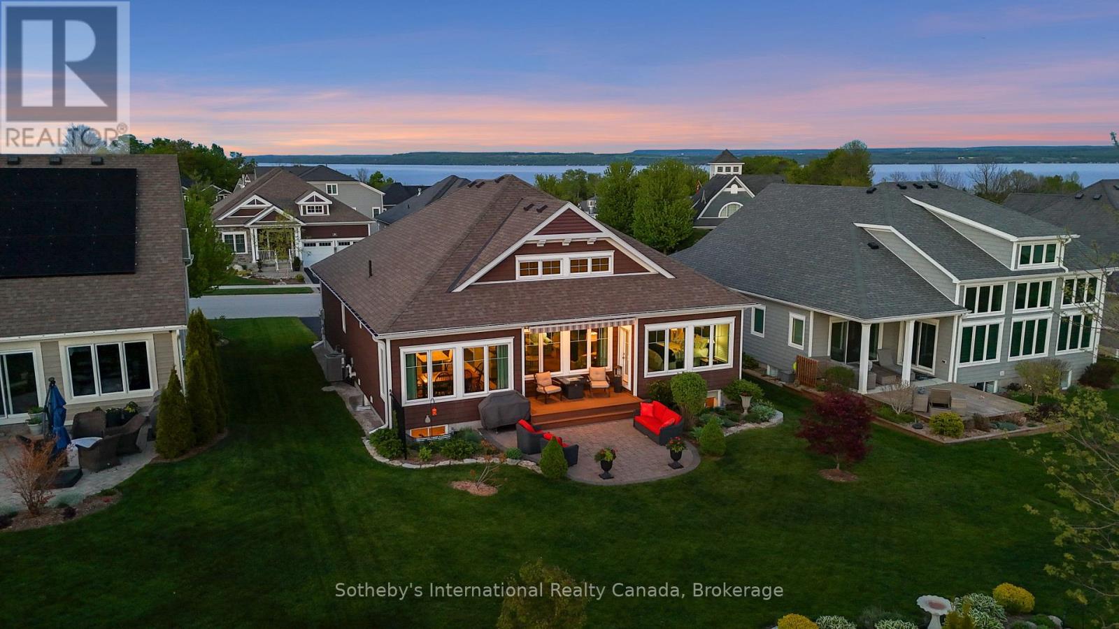 208 SNOWBERRY LANE