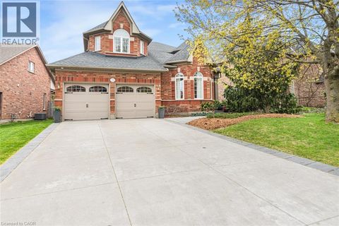 178 VALMONT Court Ancaster ON L9G5A1