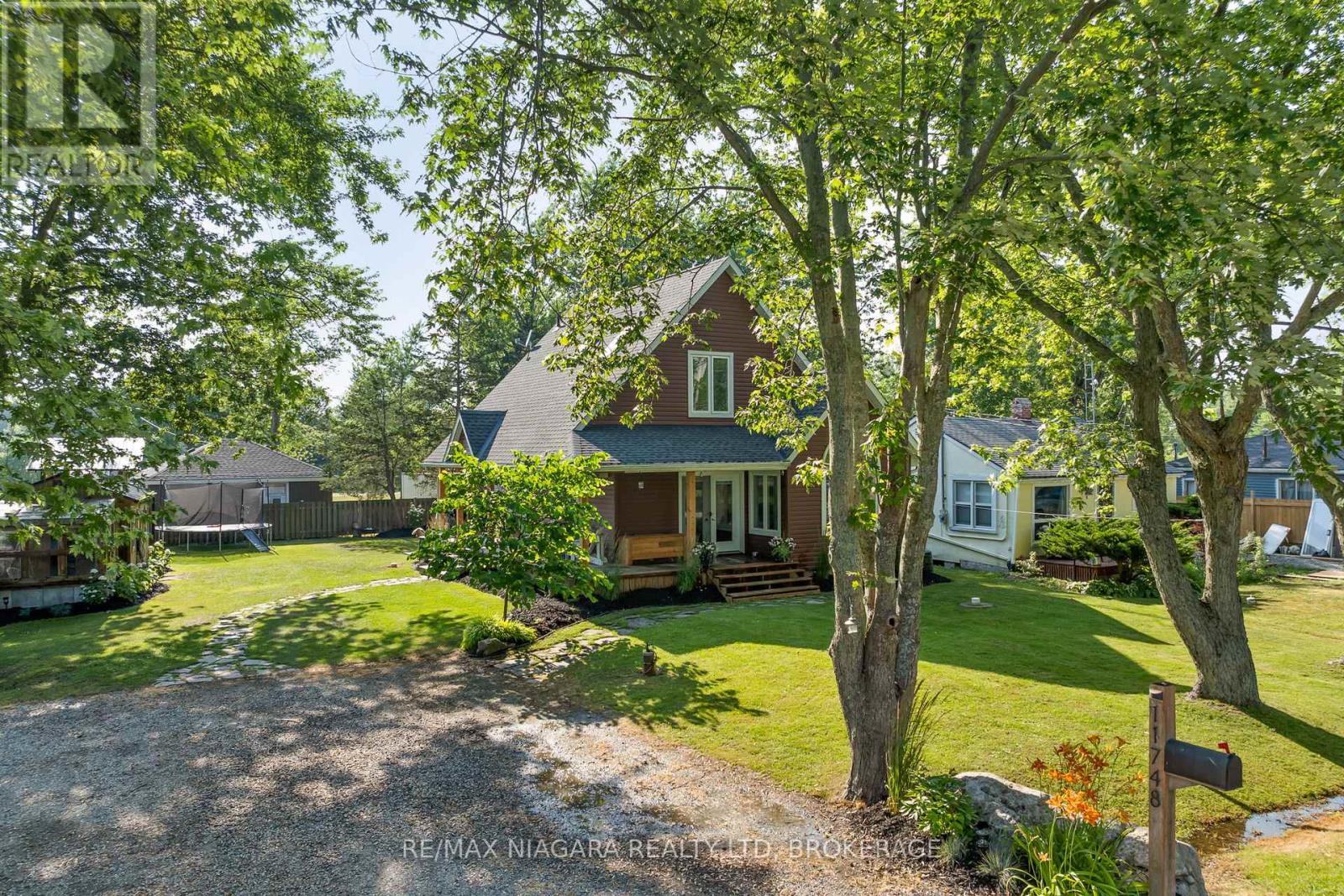 11748 SUMMERLAND AVENUE