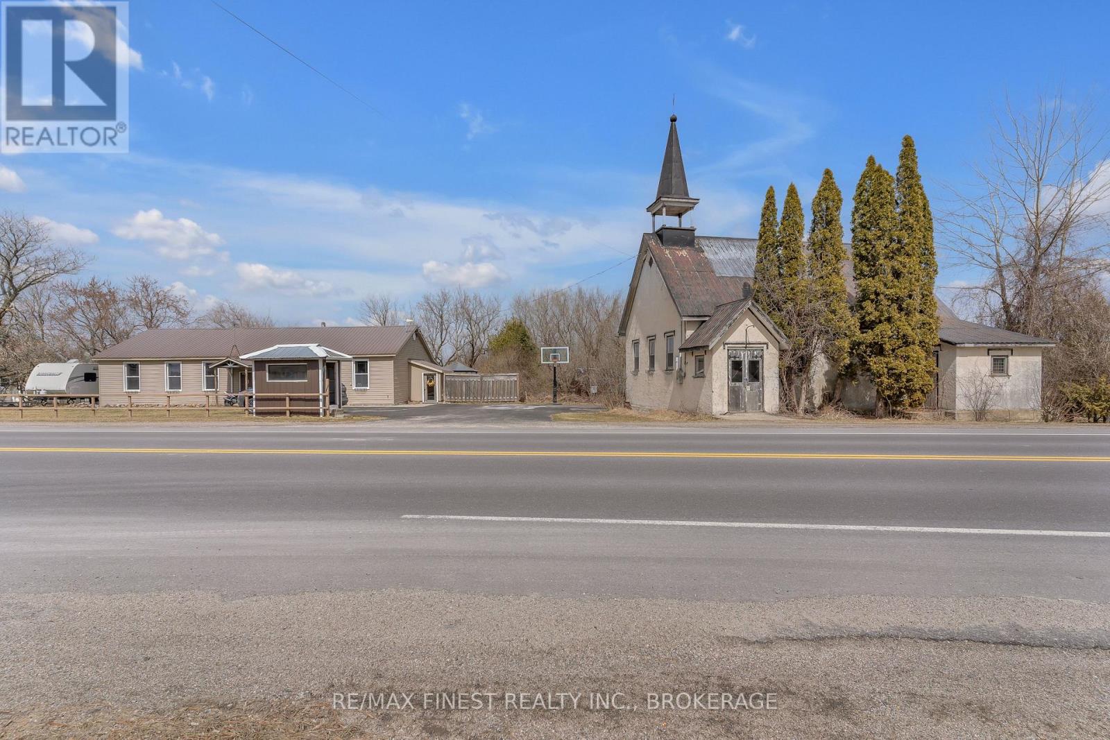 6955 COUNTY 2 ROAD