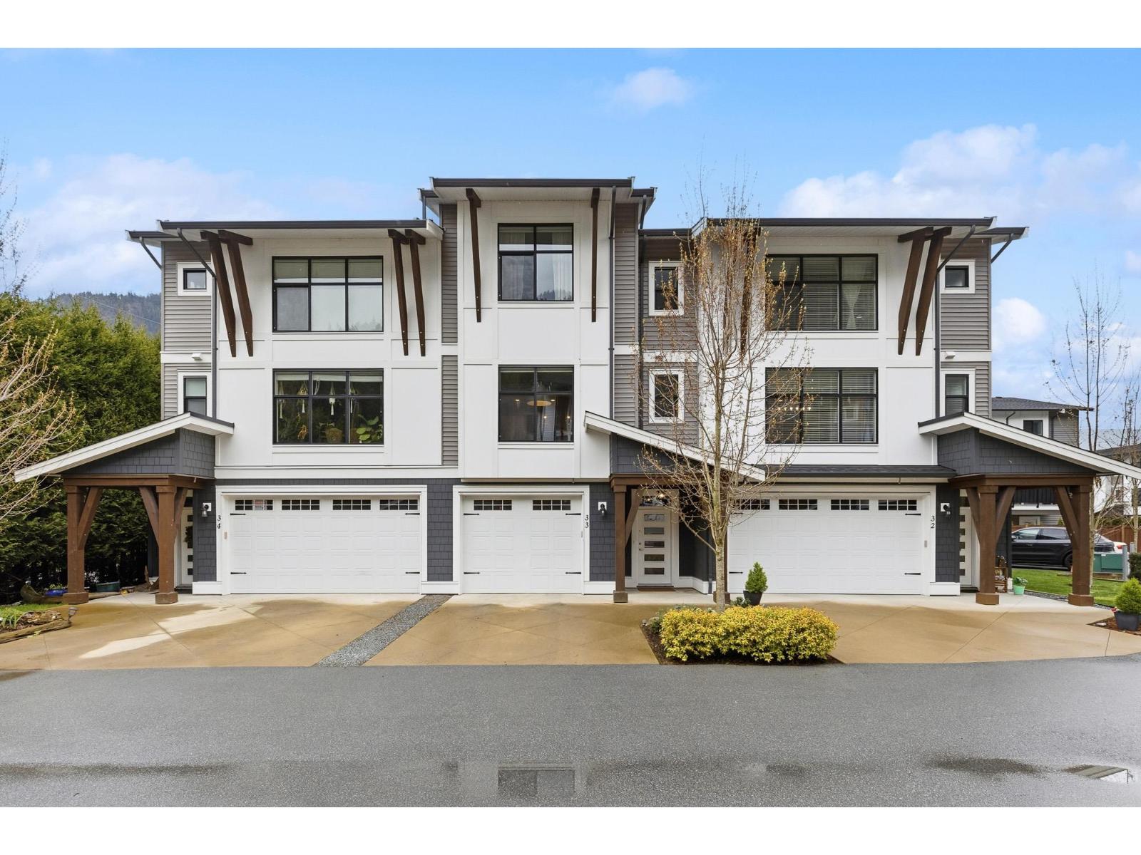 33 386 PINE AVENUE|Harrison Hot Springs