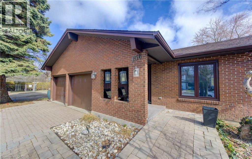 156 CANDLEWOOD Crescent