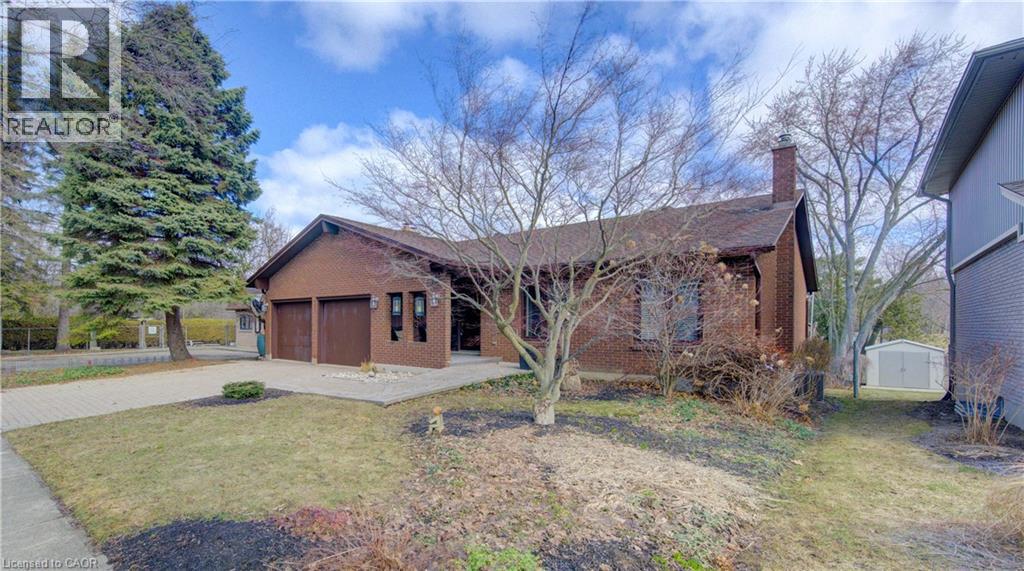 156 CANDLEWOOD Crescent