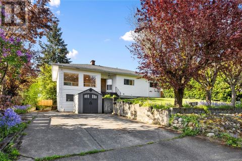 425 Wharton St Nanaimo BC V9R1W3
