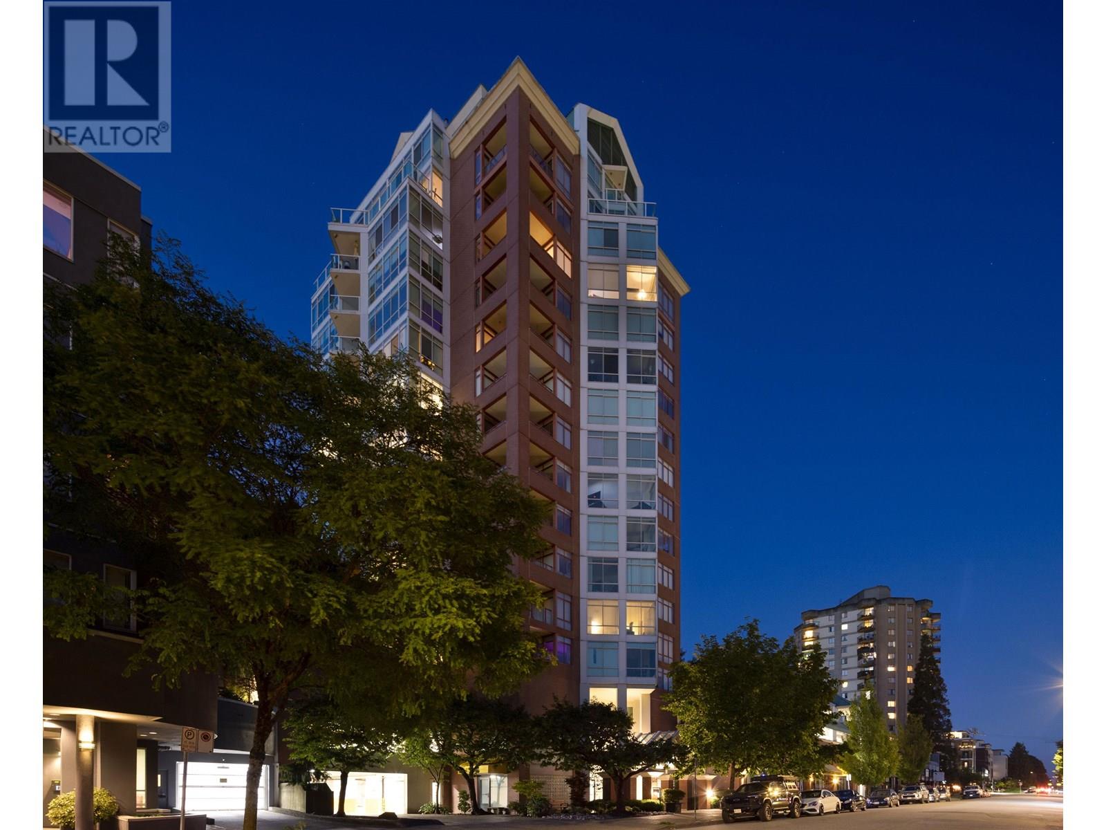 1202 130 2ND ST E