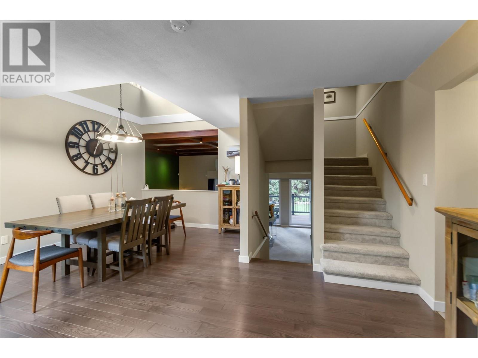 5655 WHITE PINE LANE