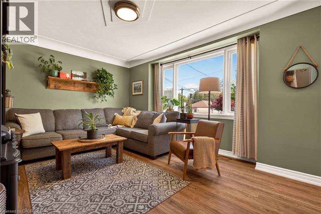 496 ROSSEAU Road