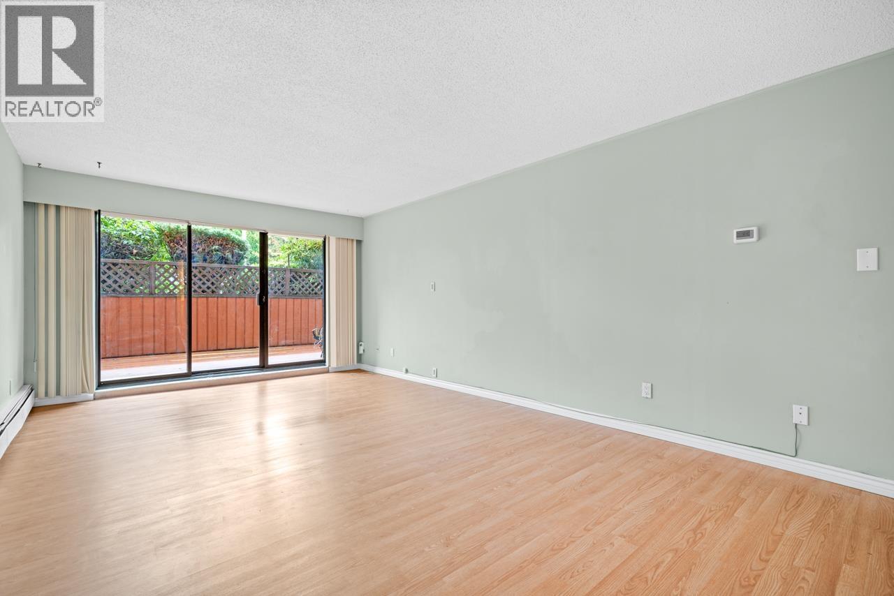 202 410 AGNES STREET