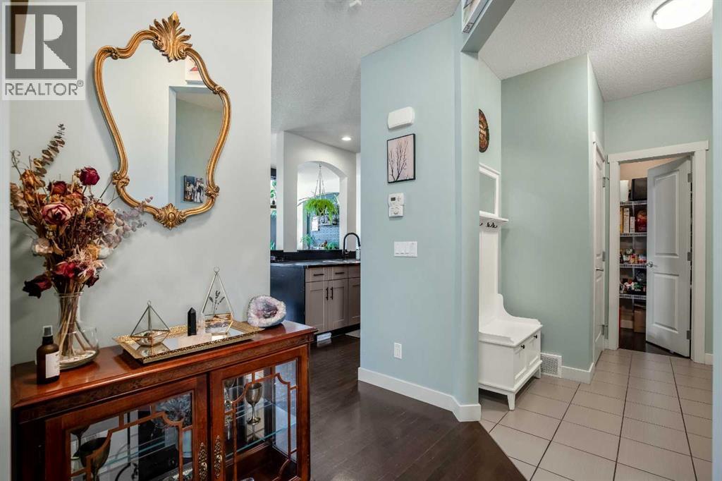 102 Cimarron Vista Crescent