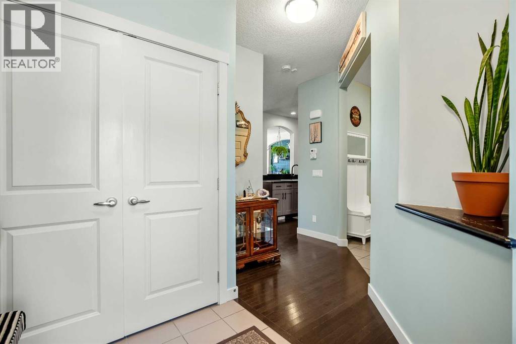 102 Cimarron Vista Crescent