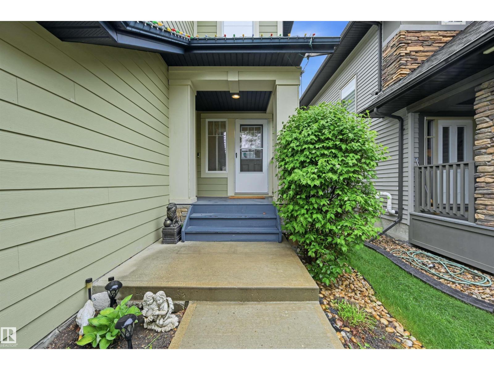 478 AINSLIE CR SW