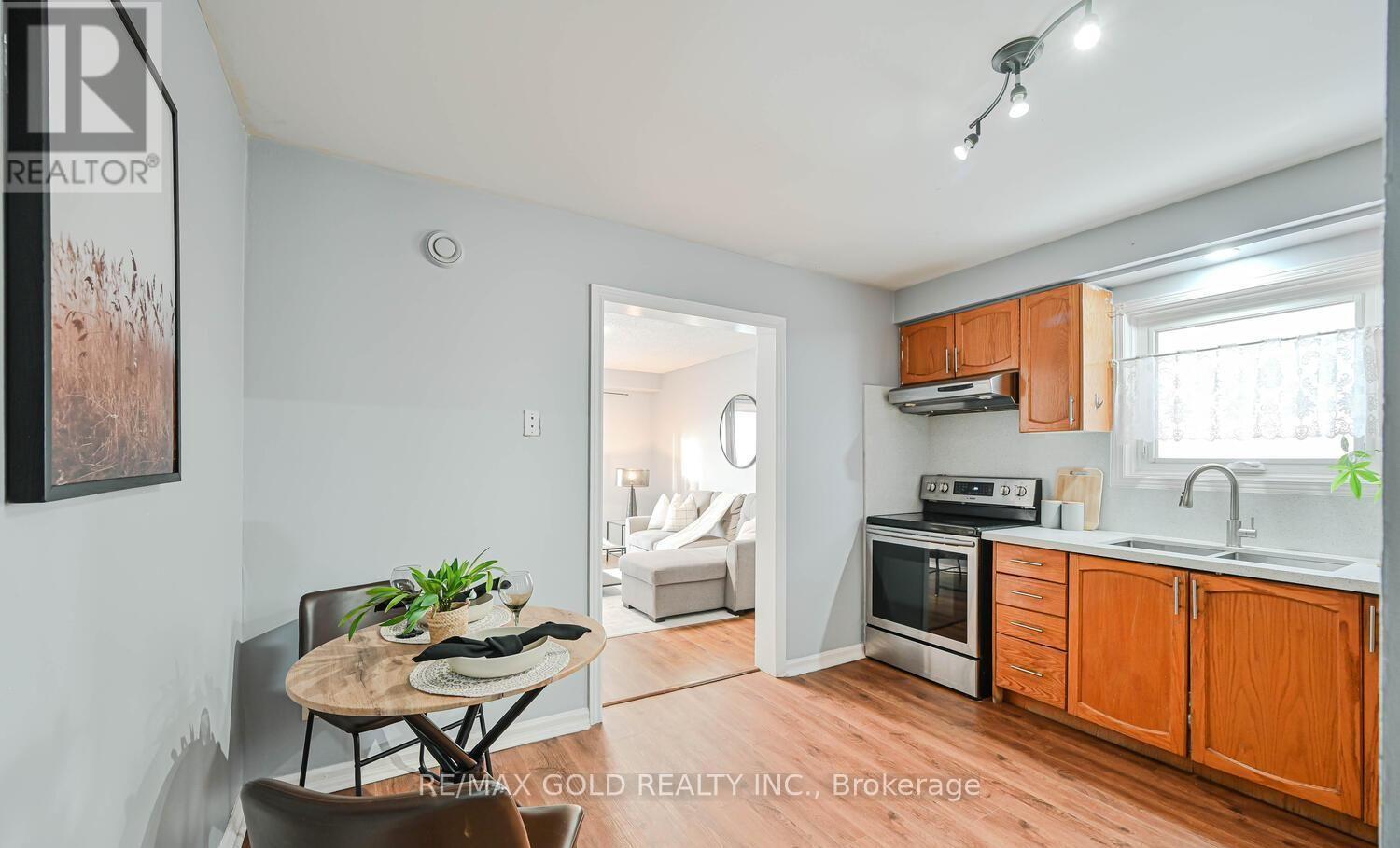 73 CHIPMUNK CRESCENT