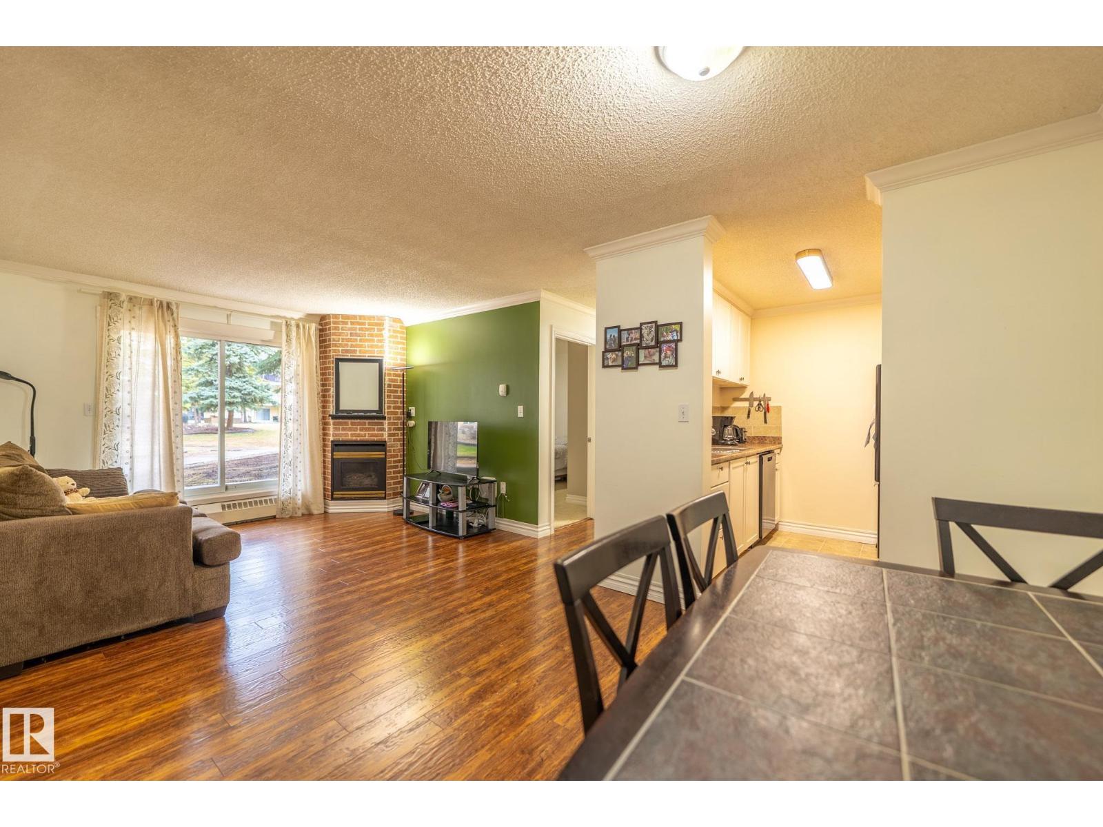 #142 10636 120 ST NW