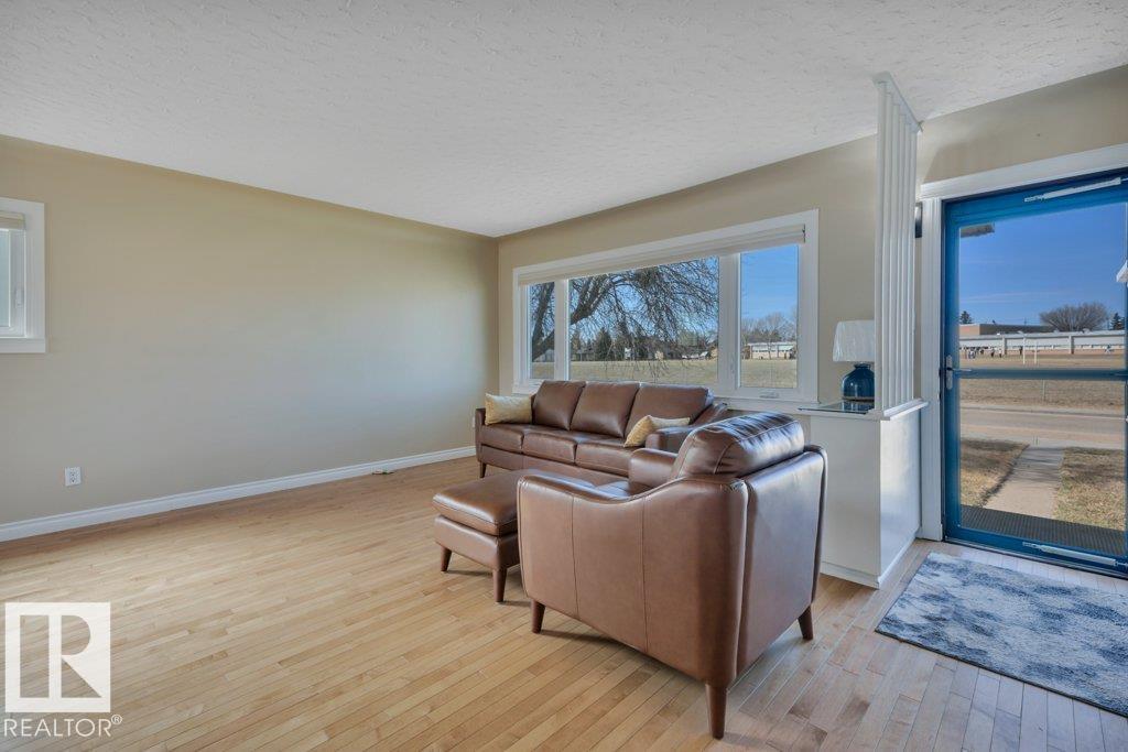 10633 ST GABRIEL SCHOOL RD NW