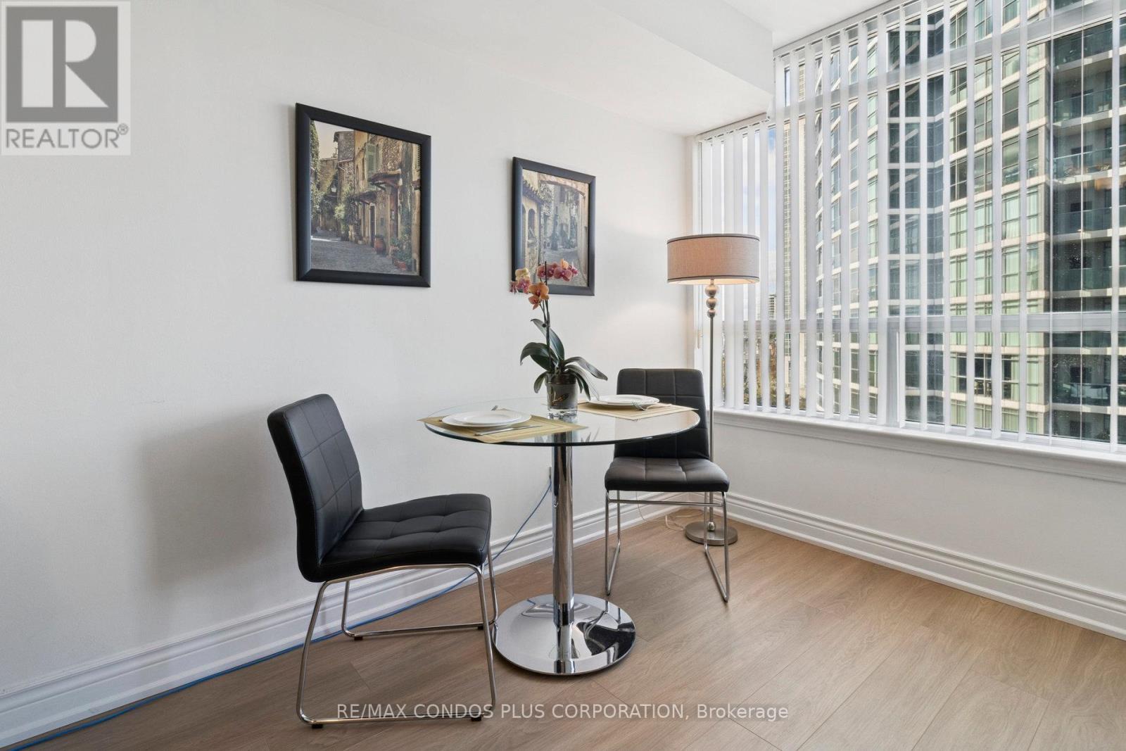 708 - 30 HARRISON GARDEN BOULEVARD