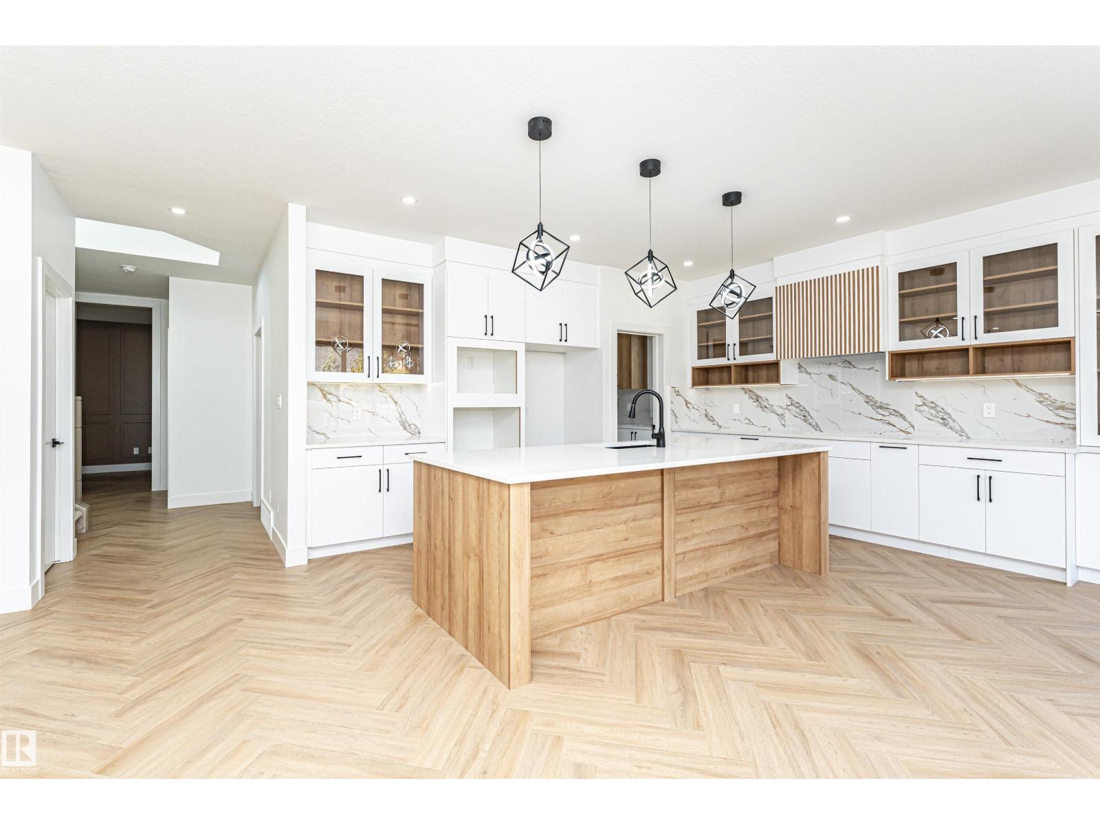 3221 PELERIN CR