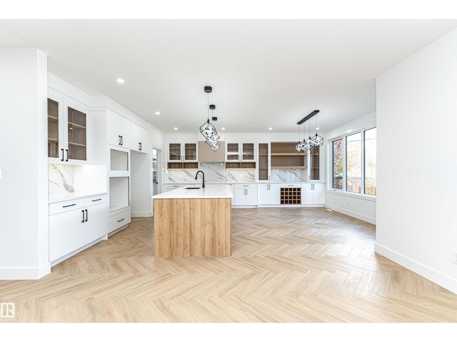 3221 PELERIN CR