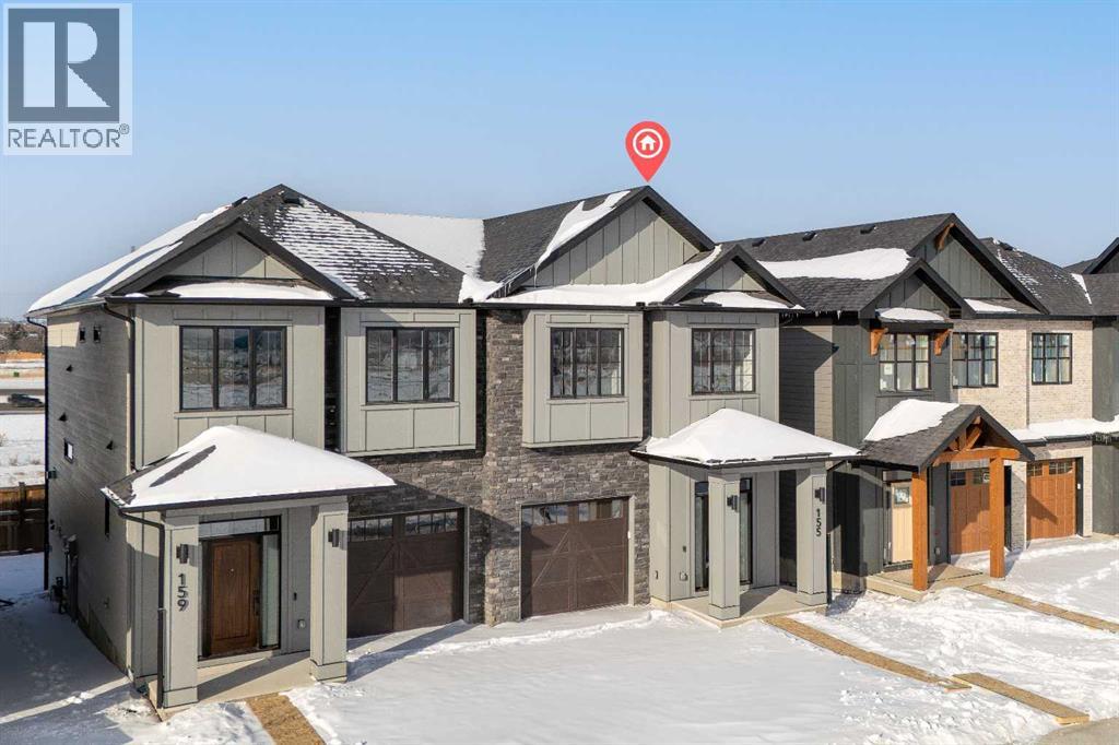 155 Greenwich Drive NW