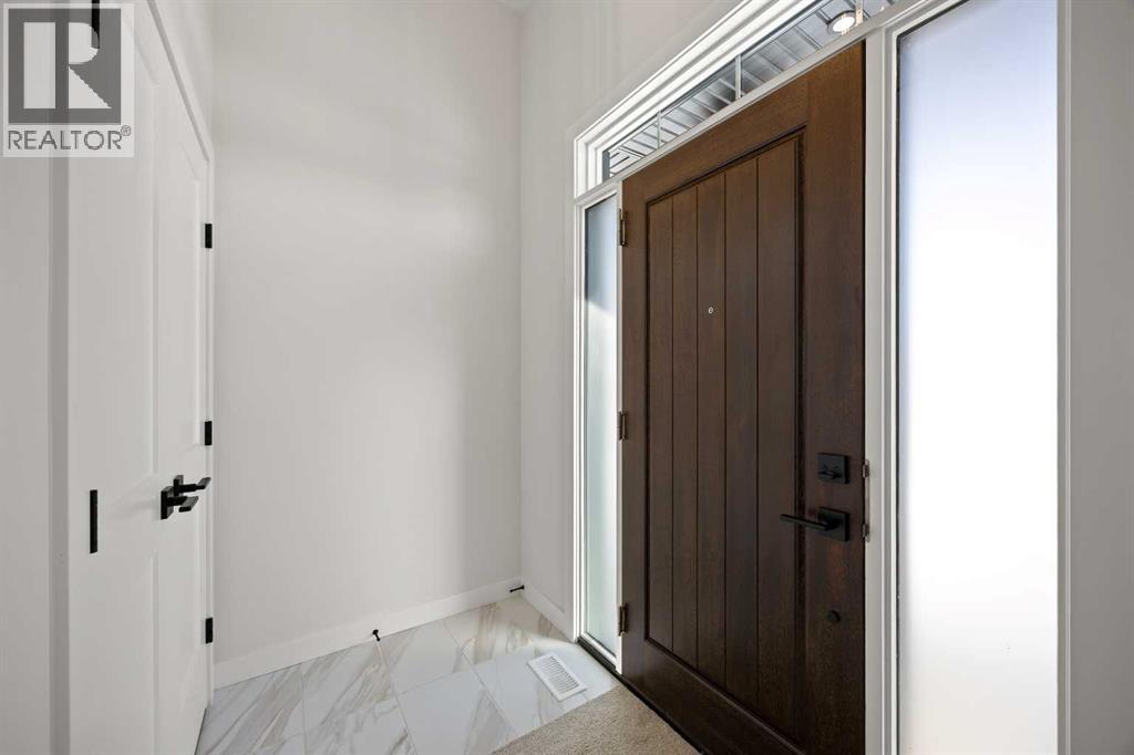 155 Greenwich Drive NW