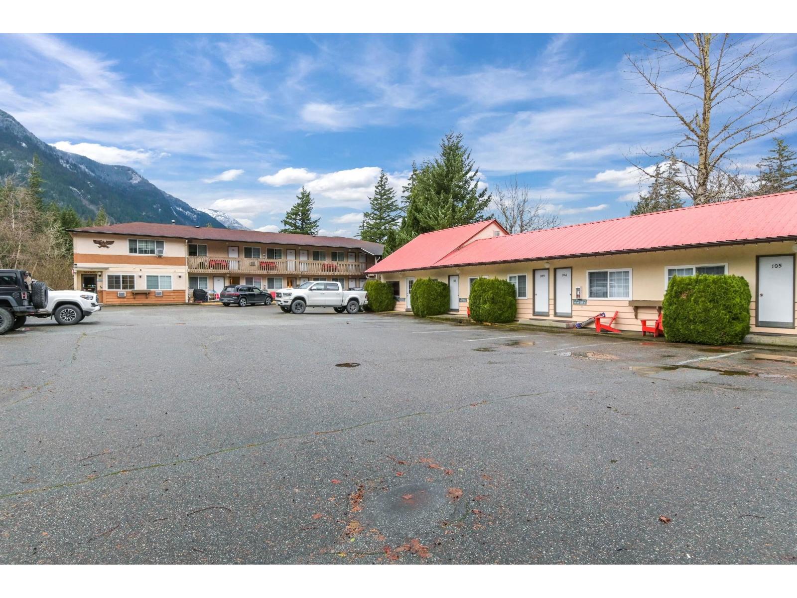 477 FRASER AVENUE|Hope