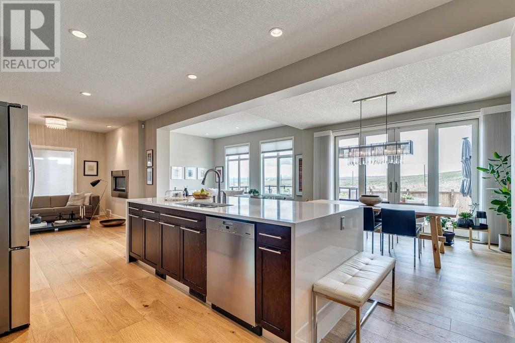 192 Ascot Crescent SW