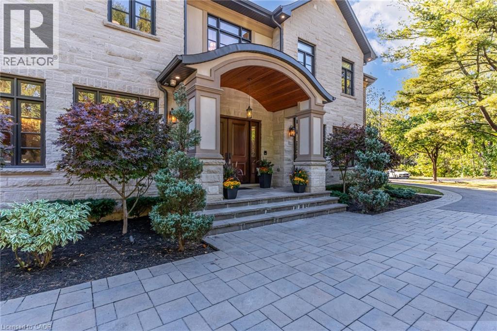 126 MCGREGOR Crescent