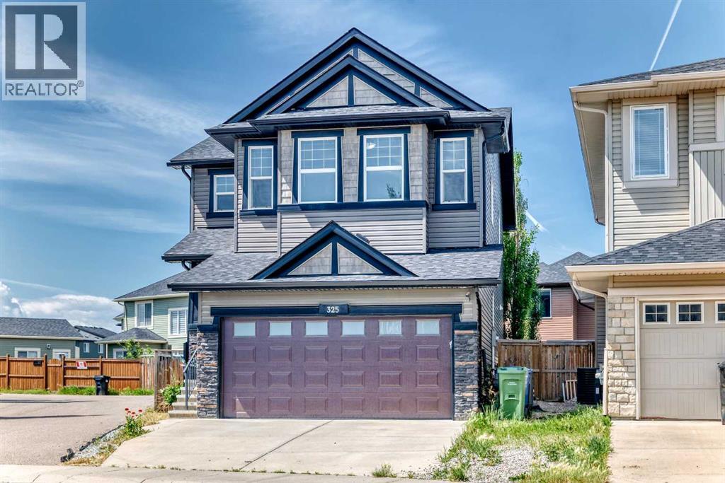325 Evanspark Gardens NW